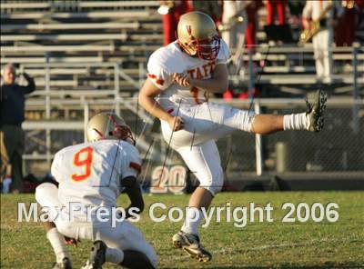 Thumbnail 1 in Taft @ Locke (SS Playoffs) photogallery.