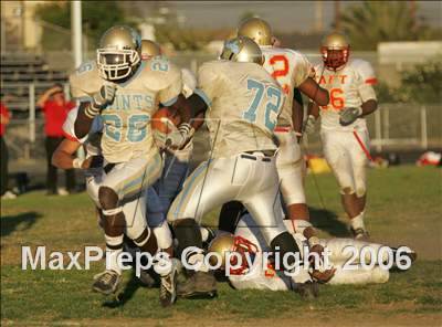 Thumbnail 1 in Taft @ Locke (SS Playoffs) photogallery.