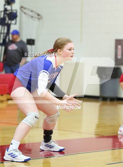 Thumbnail 1 in Regina vs St. Clair (Chippewa Valley Tournament) photogallery.