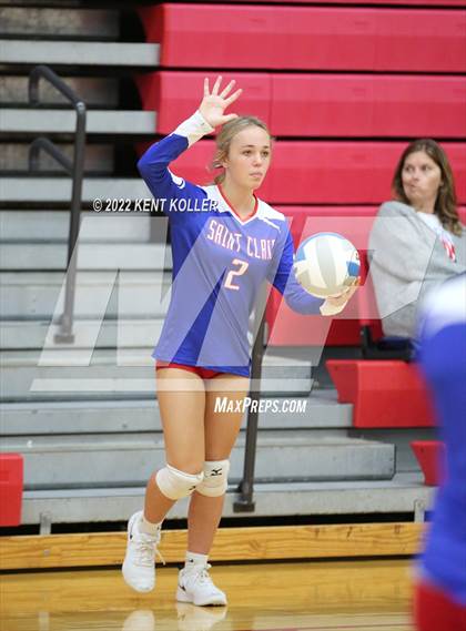 Thumbnail 3 in Regina vs St. Clair (Chippewa Valley Tournament) photogallery.