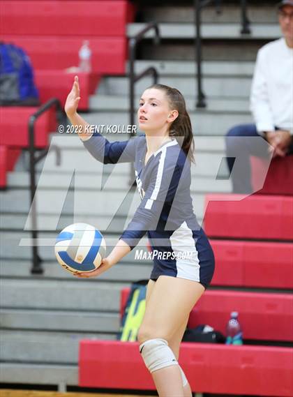 Thumbnail 3 in Regina vs St. Clair (Chippewa Valley Tournament) photogallery.
