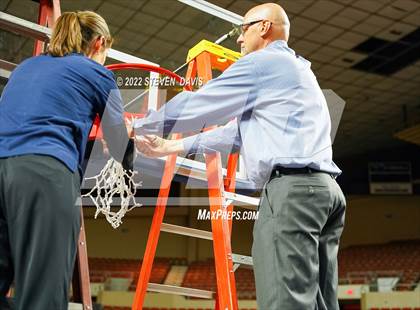 Thumbnail 2 in Salpointe Catholic vs. Mesquite (AIA 4A Final Awards) photogallery.