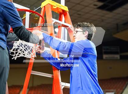 Thumbnail 3 in Salpointe Catholic vs. Mesquite (AIA 4A Final Awards) photogallery.