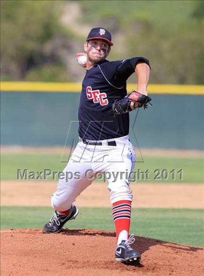 Thumbnail 1 in Horizon vs Santa Fe Christian (CIF SDS D5 Final) photogallery.