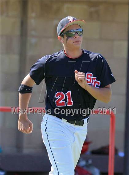Thumbnail 1 in Horizon vs Santa Fe Christian (CIF SDS D5 Final) photogallery.