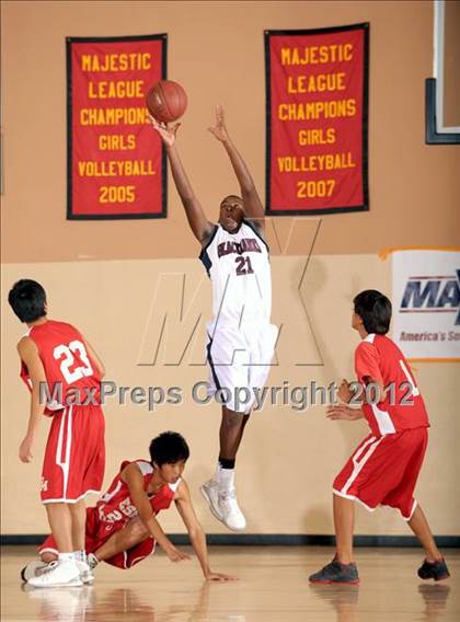 Thumbnail 1 in Desert Mirage vs La Quinta (MaxPreps Holiday Classic) photogallery.