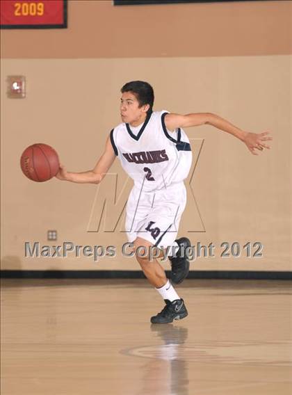 Thumbnail 2 in Desert Mirage vs La Quinta (MaxPreps Holiday Classic) photogallery.