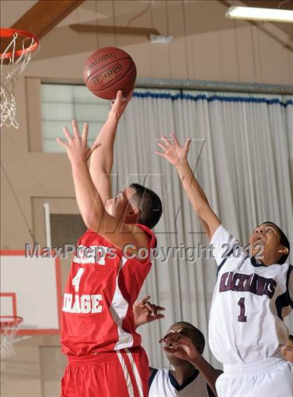 Thumbnail 2 in Desert Mirage vs La Quinta (MaxPreps Holiday Classic) photogallery.