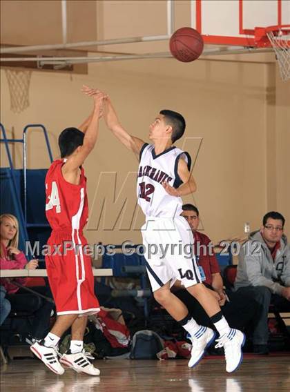Thumbnail 2 in Desert Mirage vs La Quinta (MaxPreps Holiday Classic) photogallery.