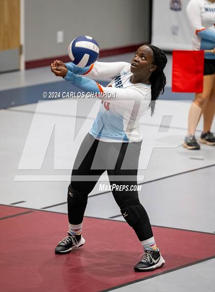 Thumbnail 2 in Granger vs. Waco Christian photogallery.