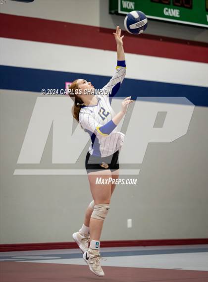 Thumbnail 3 in Granger vs. Waco Christian photogallery.