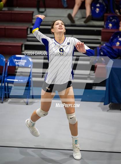 Thumbnail 1 in Granger vs. Waco Christian photogallery.