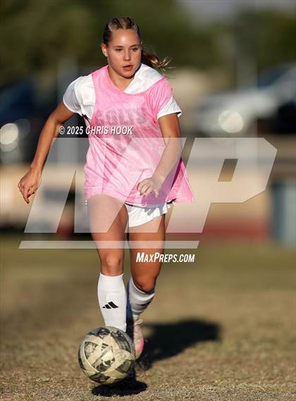 Thumbnail 1 in Tanque Verde vs Buena (Kelly Pierce Soccer Tournament) photogallery.