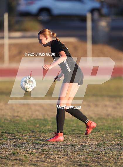 Thumbnail 1 in Tanque Verde vs Buena (Kelly Pierce Soccer Tournament) photogallery.