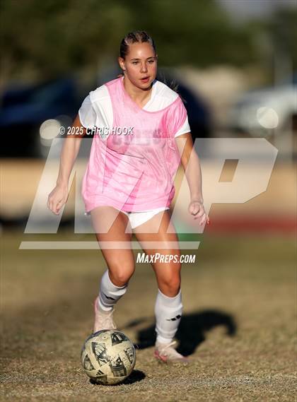 Thumbnail 3 in Tanque Verde vs Buena (Kelly Pierce Soccer Tournament) photogallery.