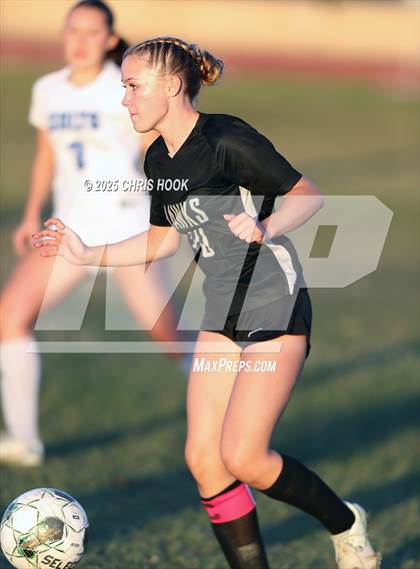Thumbnail 2 in Tanque Verde vs Buena (Kelly Pierce Soccer Tournament) photogallery.