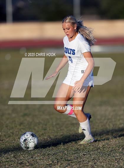 Thumbnail 2 in Tanque Verde vs Buena (Kelly Pierce Soccer Tournament) photogallery.