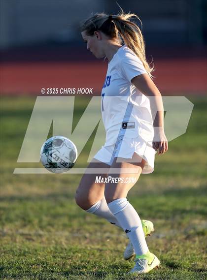 Thumbnail 1 in Tanque Verde vs Buena (Kelly Pierce Soccer Tournament) photogallery.