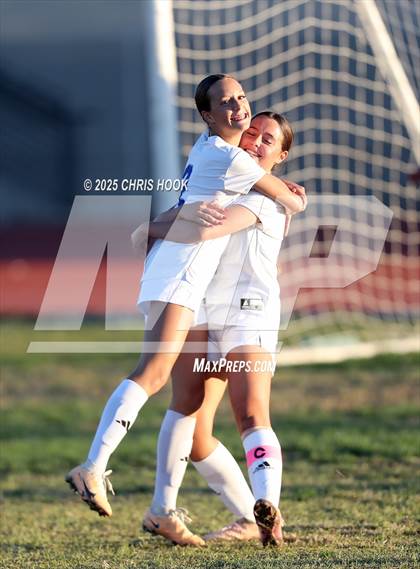 Thumbnail 2 in Tanque Verde vs Buena (Kelly Pierce Soccer Tournament) photogallery.