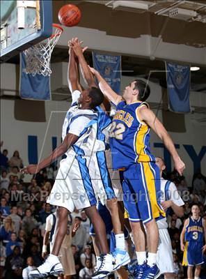 Thumbnail 2 in Santa Margarita @ Compton (CIF SS Playoffs) photogallery.