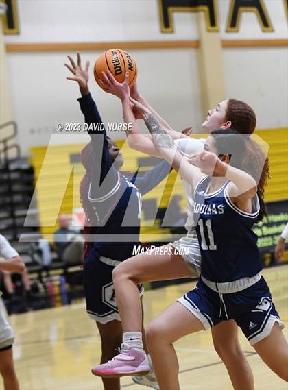 Thumbnail 3 in Aquinas @ Knight (CIF Div 4AA Round 2) photogallery.