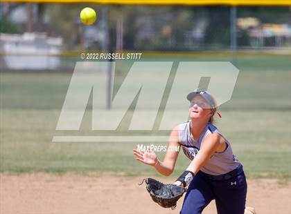 Thumbnail 1 in Kingfisher @ Oklahoma City Broncos HomeSchool photogallery.
