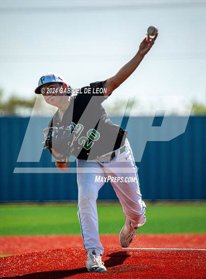 Thumbnail 2 in Porter vs. Falfurrias (Port Isabel Tournament) photogallery.
