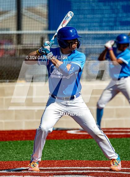 Thumbnail 3 in Porter vs. Falfurrias (Port Isabel Tournament) photogallery.