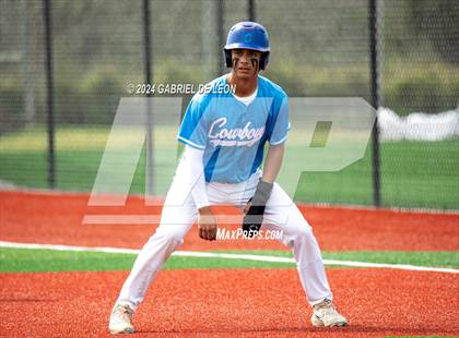 Thumbnail 3 in Porter vs. Falfurrias (Port Isabel Tournament) photogallery.