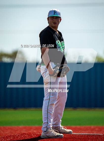 Thumbnail 1 in Porter vs. Falfurrias (Port Isabel Tournament) photogallery.