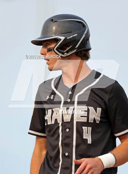 Thumbnail 2 in Shaler Area vs. Strath Haven (PIAA 5A Championship) photogallery.
