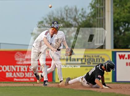 Thumbnail 2 in Shaler Area vs. Strath Haven (PIAA 5A Championship) photogallery.