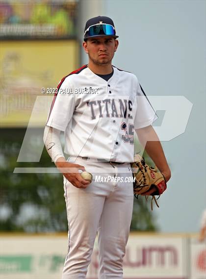 Thumbnail 3 in Shaler Area vs. Strath Haven (PIAA 5A Championship) photogallery.