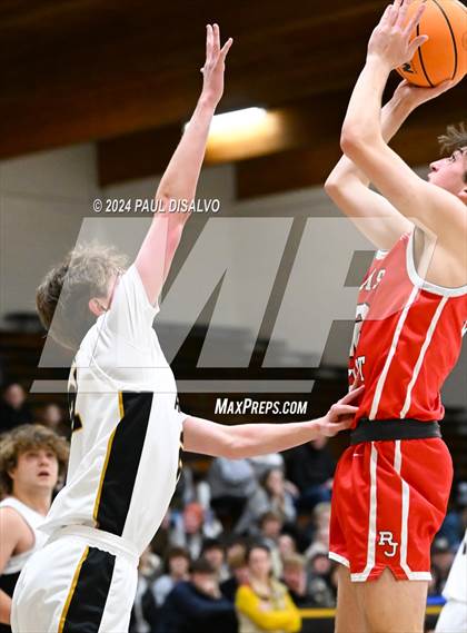 Thumbnail 3 in Regis Jesuit @ Arapahoe photogallery.