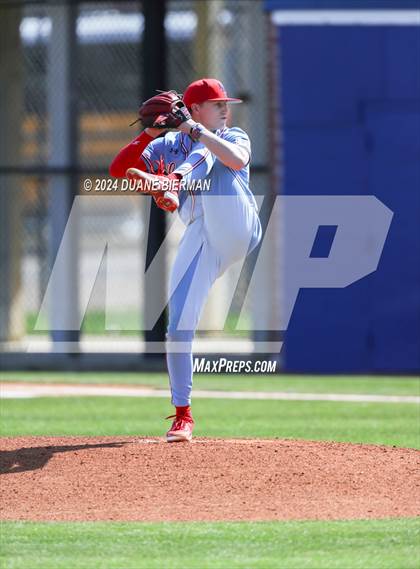 Thumbnail 1 in Lewisburg vs. Thompson photogallery.