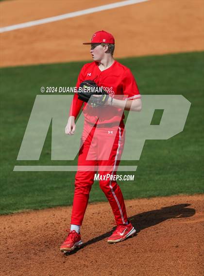 Thumbnail 1 in Lewisburg vs. Thompson photogallery.