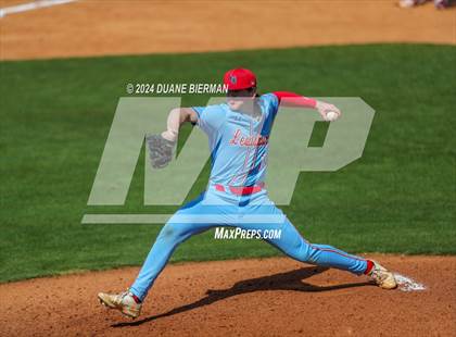 Thumbnail 1 in Lewisburg vs. Thompson photogallery.