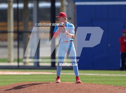 Thumbnail 3 in Lewisburg vs. Thompson photogallery.
