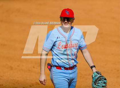 Thumbnail 3 in Lewisburg vs. Thompson photogallery.
