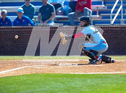 Thumbnail 3 in Lewisburg vs. Thompson photogallery.