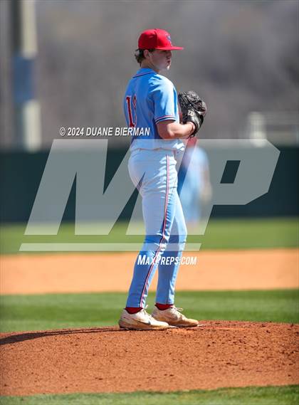 Thumbnail 1 in Lewisburg vs. Thompson photogallery.