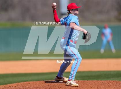 Thumbnail 2 in Lewisburg vs. Thompson photogallery.