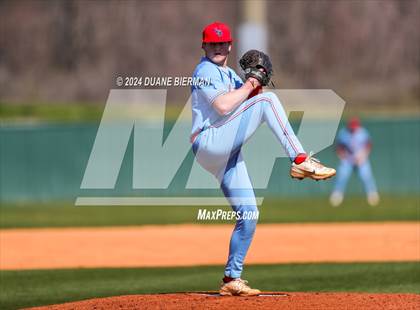 Thumbnail 3 in Lewisburg vs. Thompson photogallery.