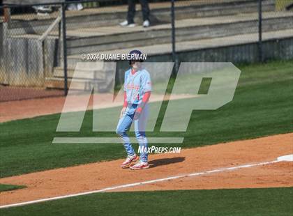 Thumbnail 1 in Lewisburg vs. Thompson photogallery.