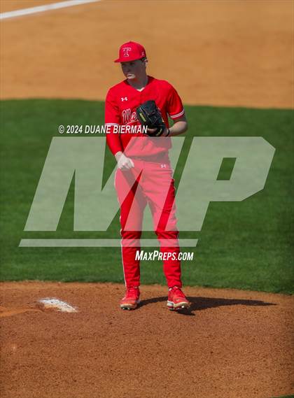 Thumbnail 3 in Lewisburg vs. Thompson photogallery.