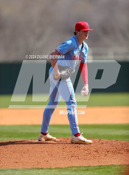 Thumbnail 3 in Lewisburg vs. Thompson photogallery.