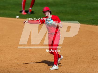 Thumbnail 2 in Lewisburg vs. Thompson photogallery.