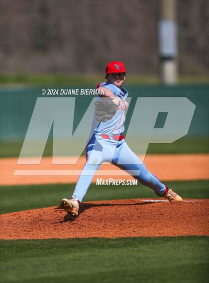Thumbnail 2 in Lewisburg vs. Thompson photogallery.