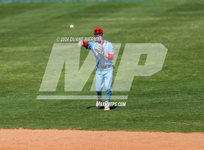 Thumbnail 1 in Lewisburg vs. Thompson photogallery.