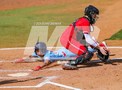 Thumbnail 2 in Lewisburg vs. Thompson photogallery.